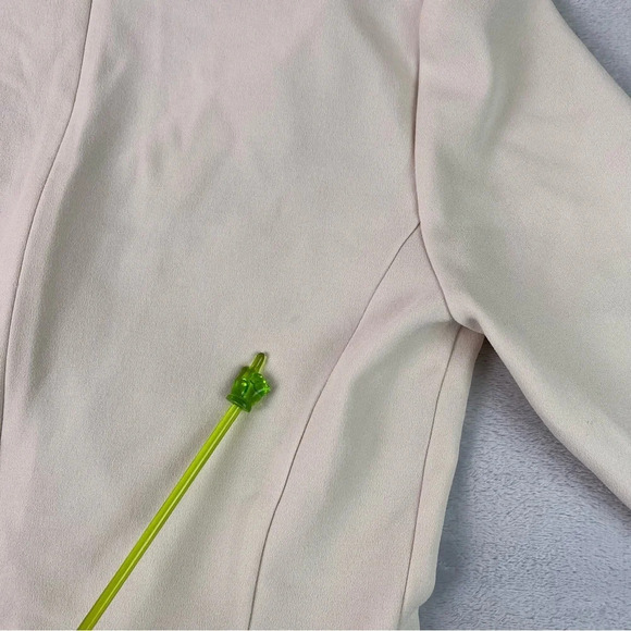 Rebecca Taylor Crepe Lace Inset Top Size 8 Beige Pleated 3/4 Sleeve V Neck - Picture 12 of 13